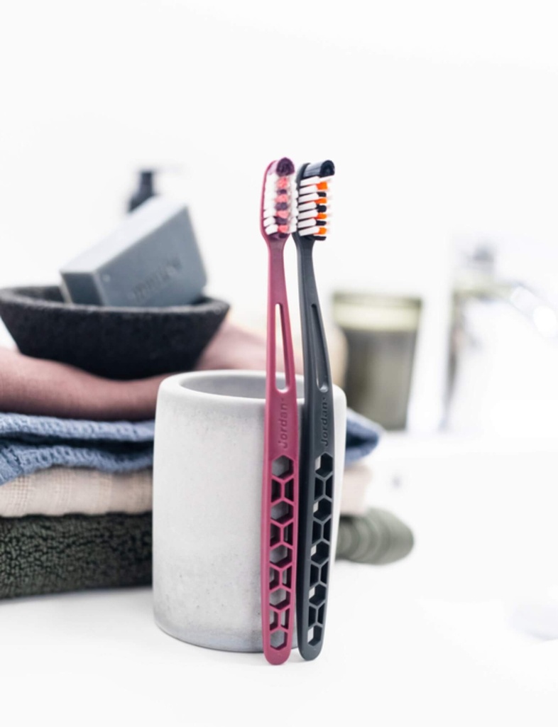 Jordan Toothbrush Ultralite Soft