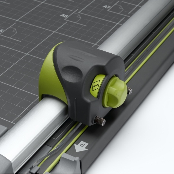 REXEL SmartCut A425 4-in-1 Trimmer ( A4 )