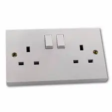 [HMOENAPS2H3P] Power Socket (2hole 3pin)